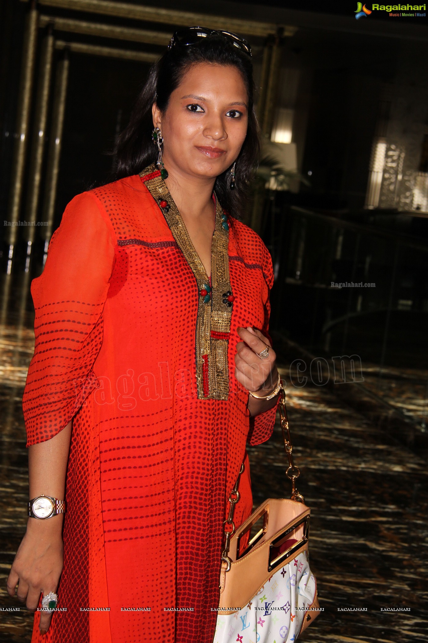 Namrata Shirodkar inaugurates Nikitha Reddy's Designer Trunk Show at Park Hyatt, Hyderabad