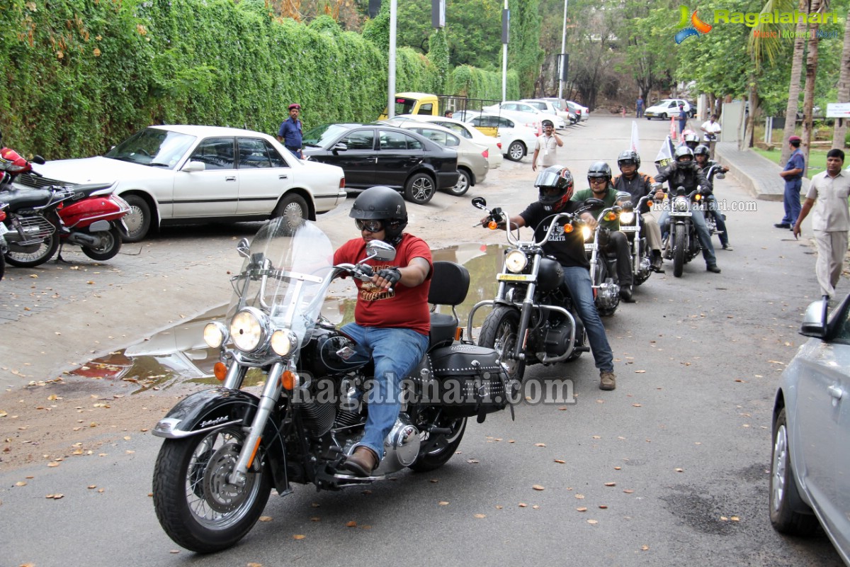 Harley Davidson Motorbike Rally to promote No Tobacco