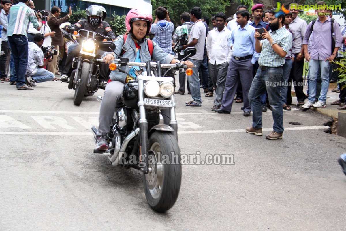 Harley Davidson Motorbike Rally to promote No Tobacco