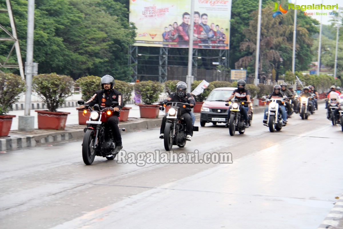 Harley Davidson Motorbike Rally to promote No Tobacco