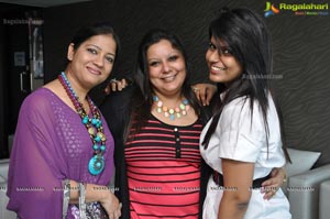 Seema Chopra Birthday Bash at Rain Pub