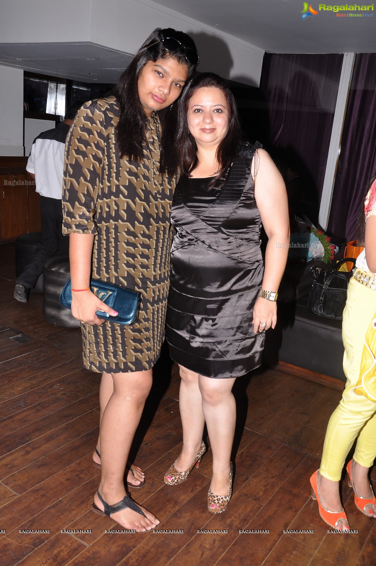 Seema Chopra 2013 Birthday Bash at Rain Pub, Hyderabad