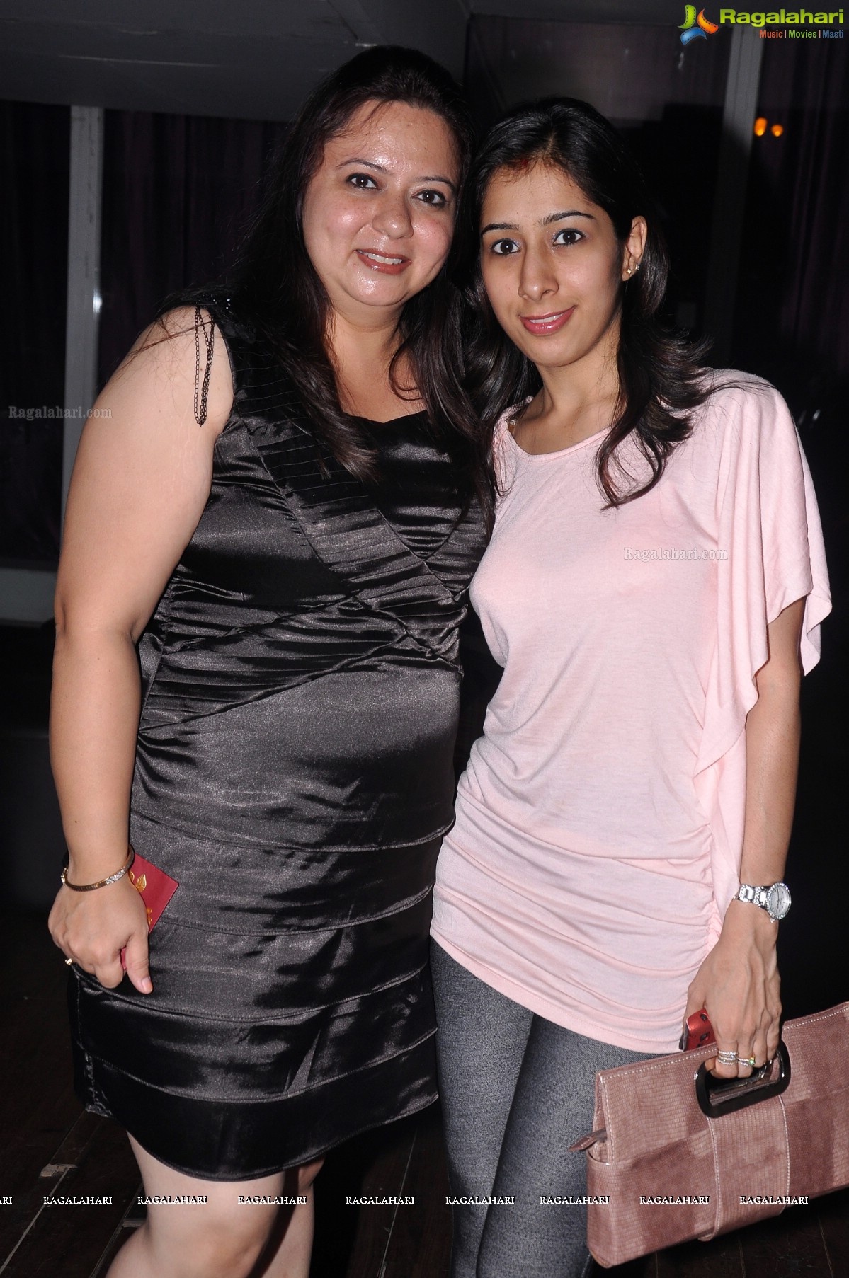 Seema Chopra 2013 Birthday Bash at Rain Pub, Hyderabad