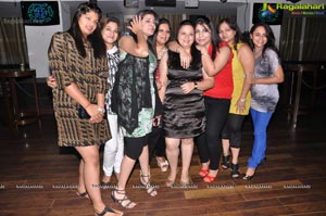 Seema Chopra Birthday Bash at Rain Pub