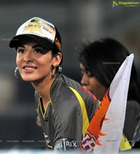 Hyderabad Sunrisers vs Kolkata Knight Riders