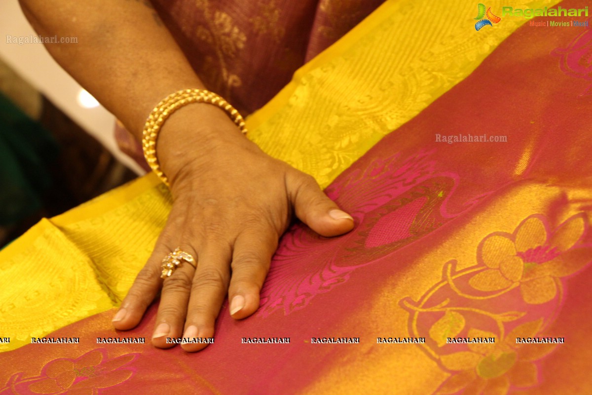 Swarna Kanchi Jewellery and Textiles Showroom Launch, Hyderabad