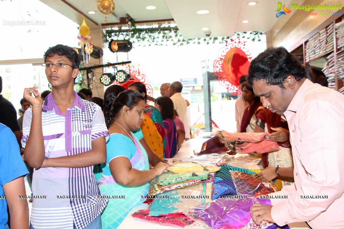 Swarna Kanchi Jewellery and Textiles Showroom Launch, Hyderabad