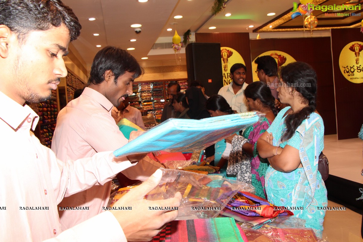 Swarna Kanchi Jewellery and Textiles Showroom Launch, Hyderabad