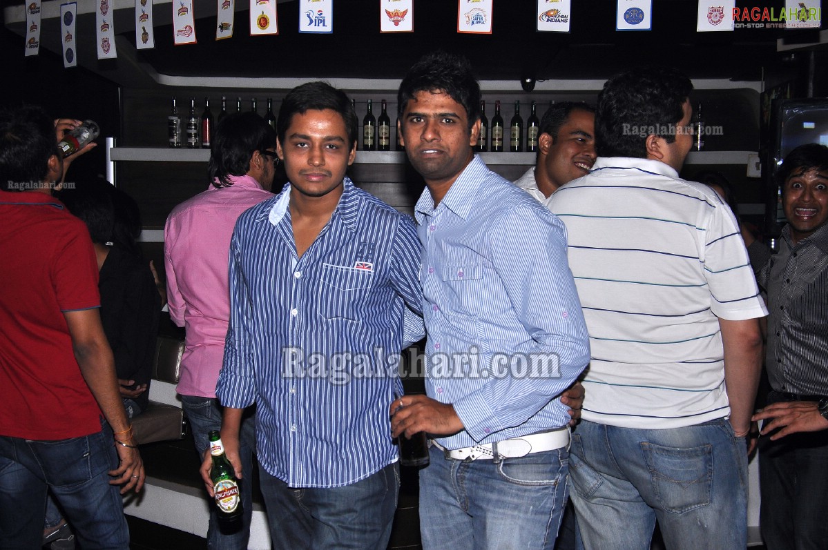 Mayank and Manisha's Pre Wedding Bash at Spoil Pub, Hyderabad