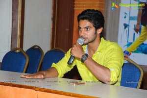 Pyar Mein Padipoyane Press Meet