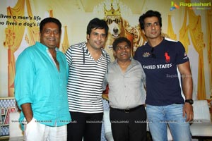 Its Entertainment Trailer Launch