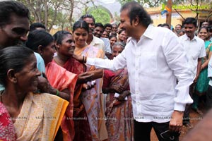 Mohanbabu casts his vote