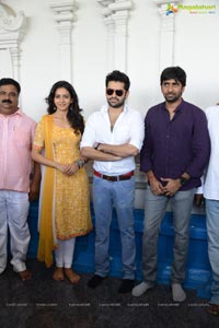 Pandaga Chesko Muhurat