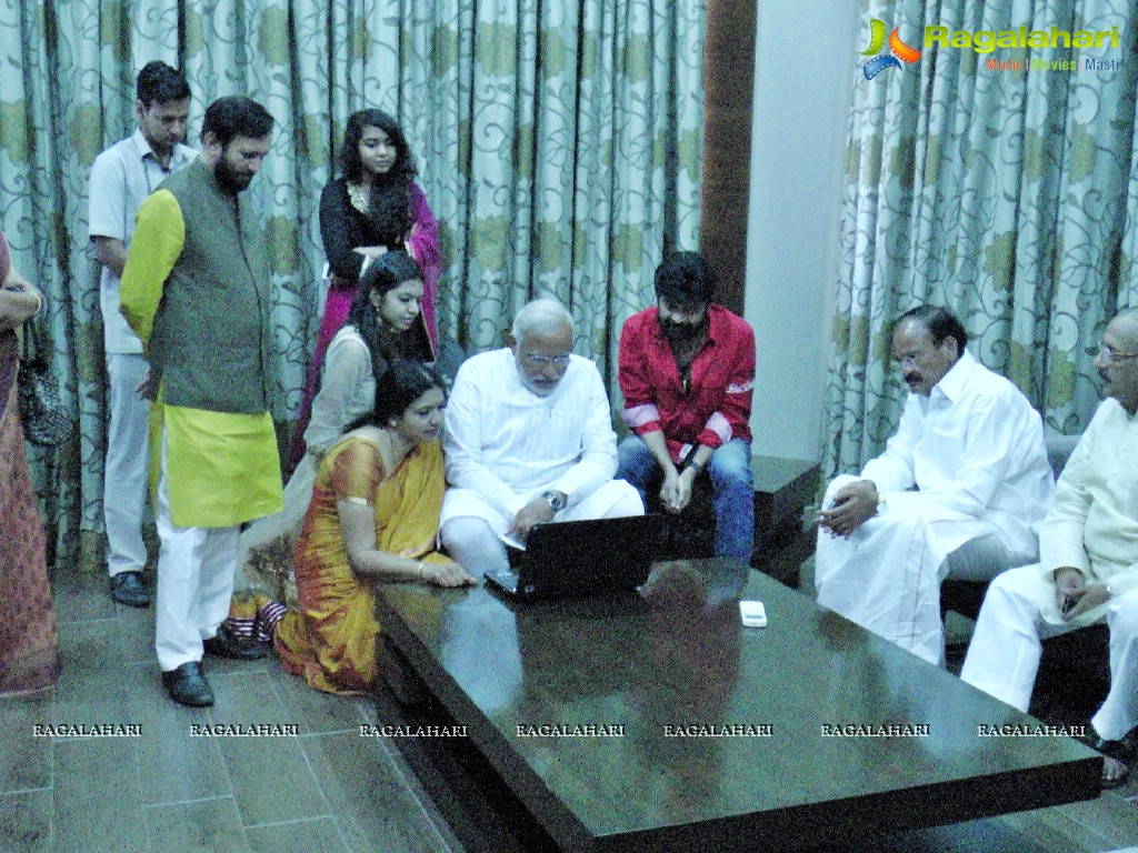 Rajasekhar Family meets NaMo at Tirupati