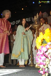 Aishwarya Rai Sri Sathya Sai Baba