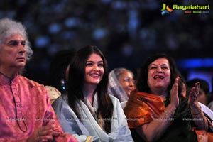 Aishwarya Rai Sri Sathya Sai Baba