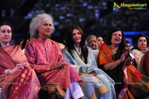 Aishwarya Rai Sri Sathya Sai Baba