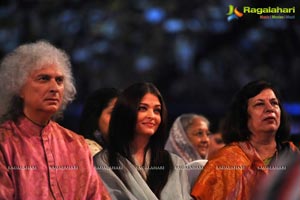 Aishwarya Rai Sri Sathya Sai Baba