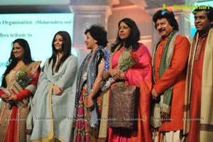 Aishwarya Rai Sri Sathya Sai Baba