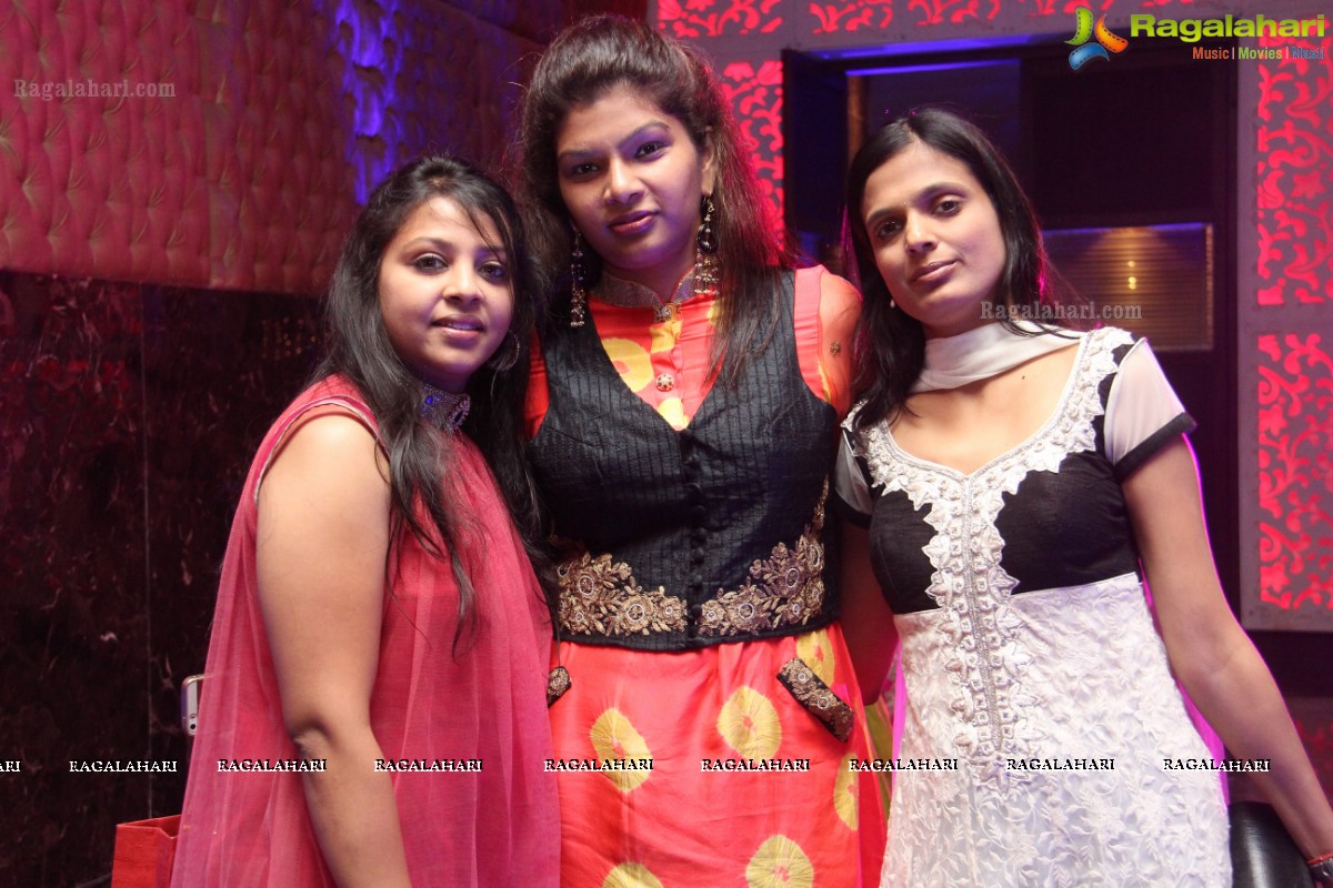 Alekhya Reddy's Daughter Nakshatra Saree Function