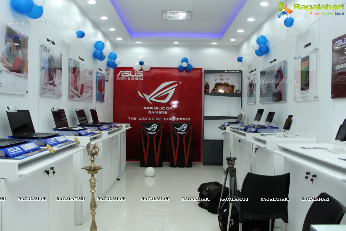 ASUS launches its 2nd Exclusive Store in Hyderabad