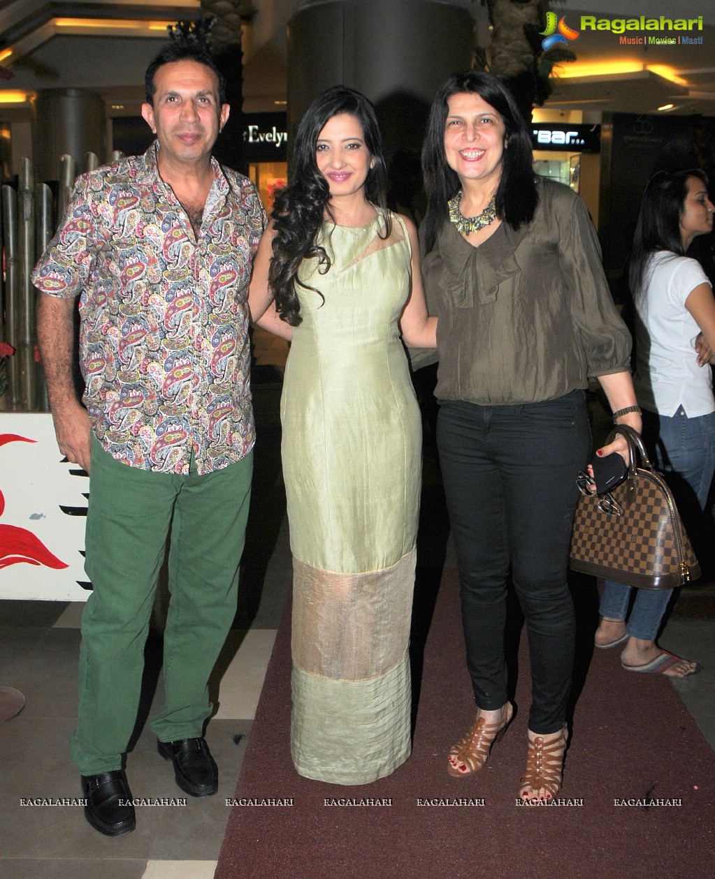 Amy Billimoria's Eco Art Fashion Initiative 'Earth 21'