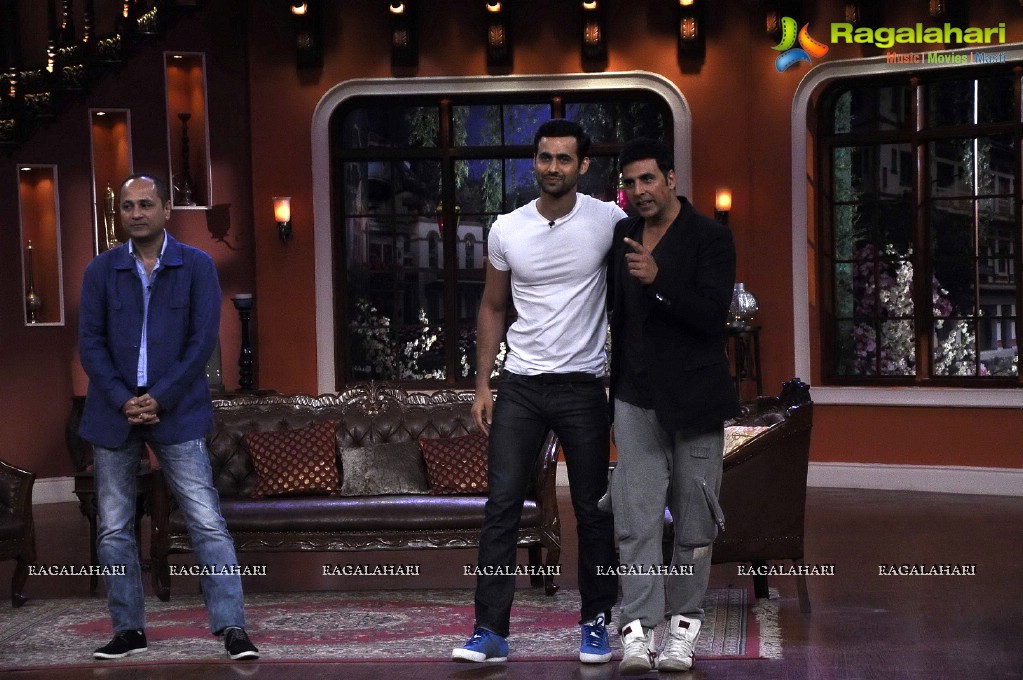 Akshay Kumar on Comedy Nights with Kapil