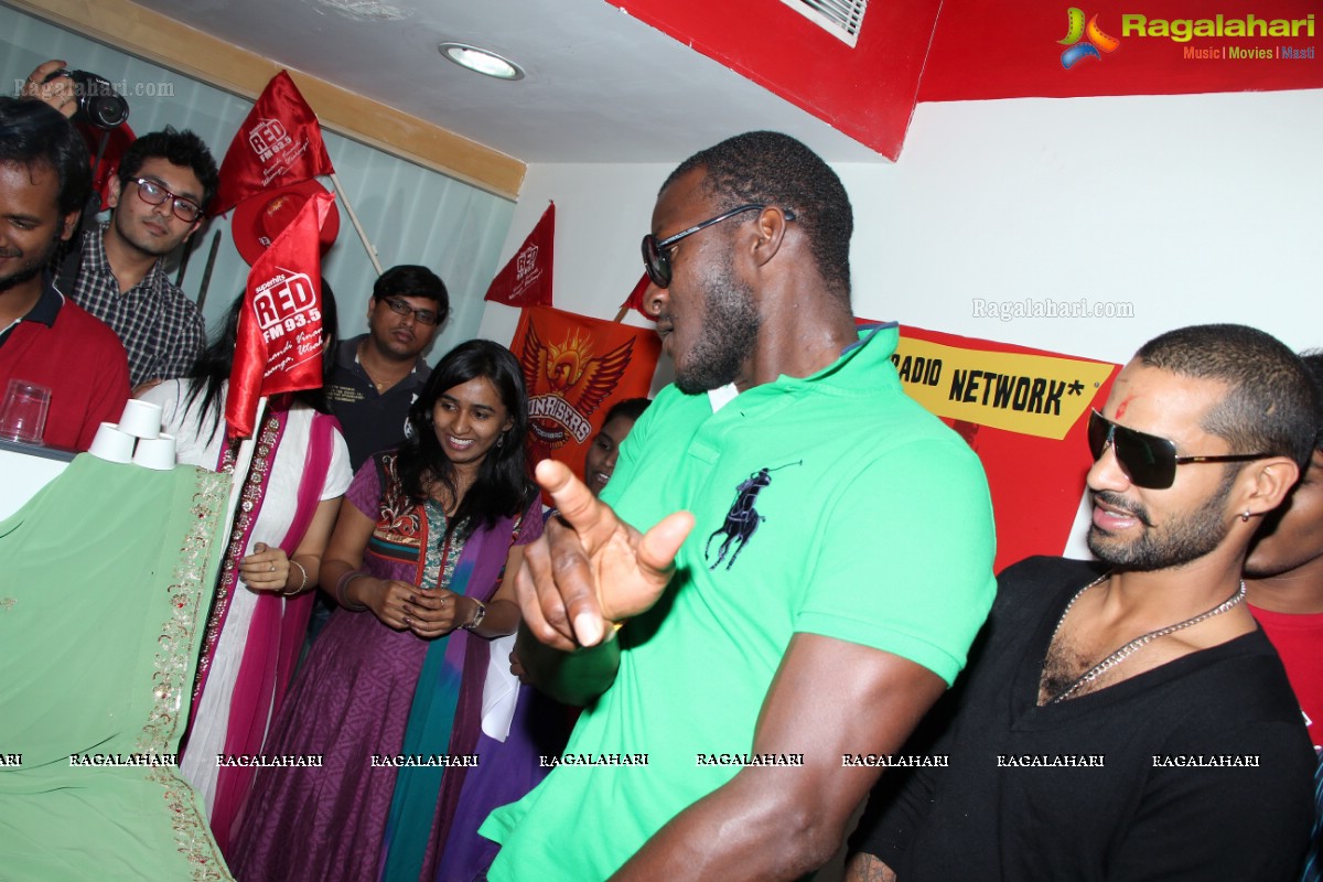 Sunrisers Hyderabad Cricketers Darren Sammy and Shikar Dhawan at Red FM