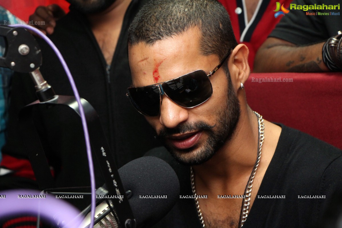 Sunrisers Hyderabad Cricketers Darren Sammy and Shikar Dhawan at Red FM