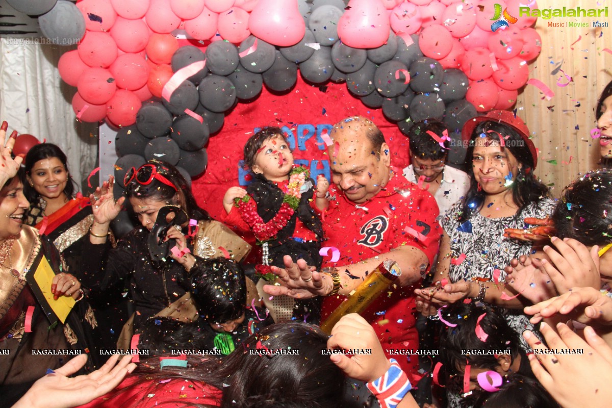 Devansh Agarwal 1st Birthday Party