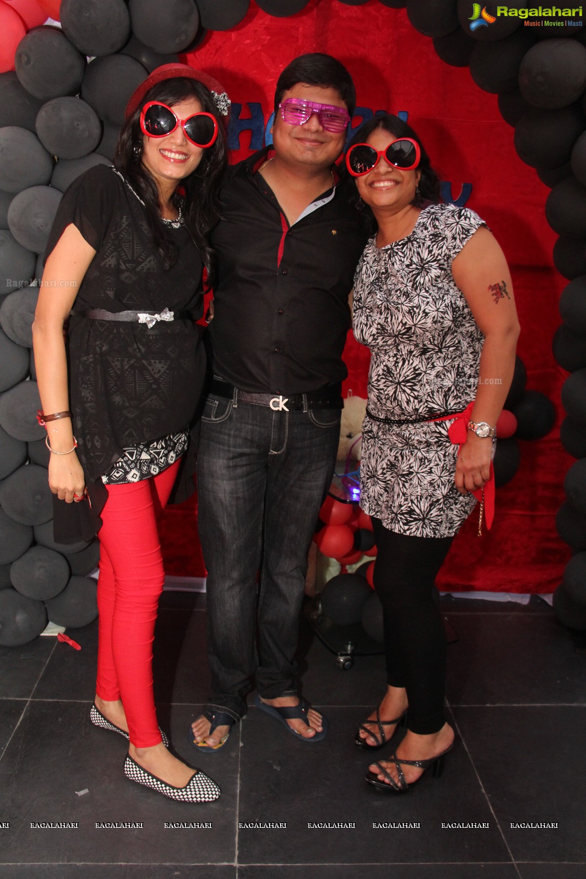 Devansh Agarwal 1st Birthday Party