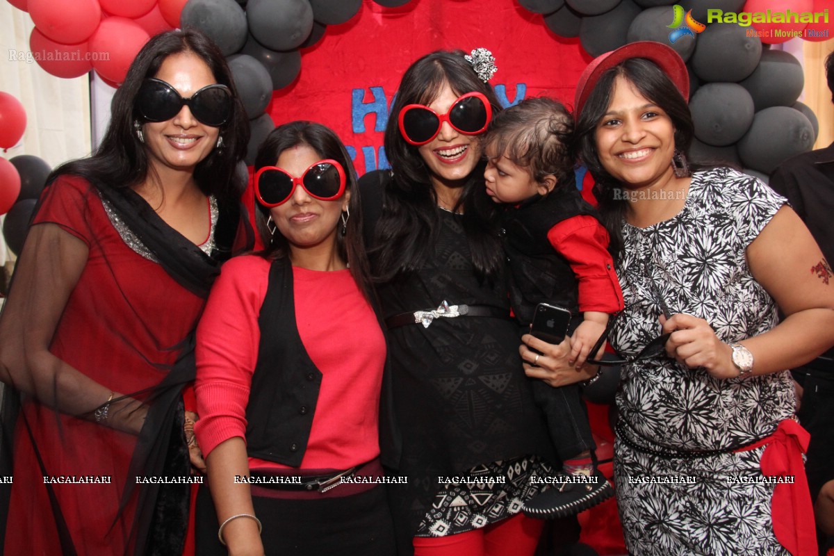 Devansh Agarwal 1st Birthday Party