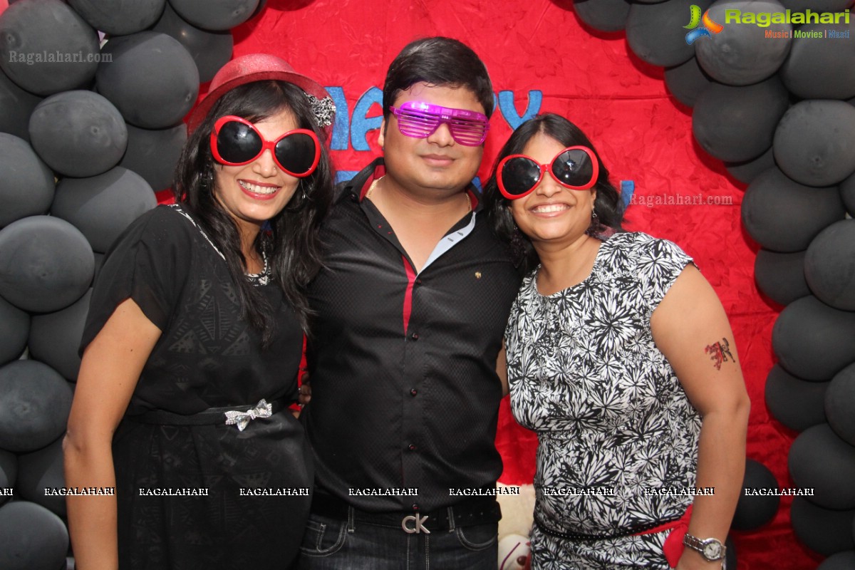 Devansh Agarwal 1st Birthday Party