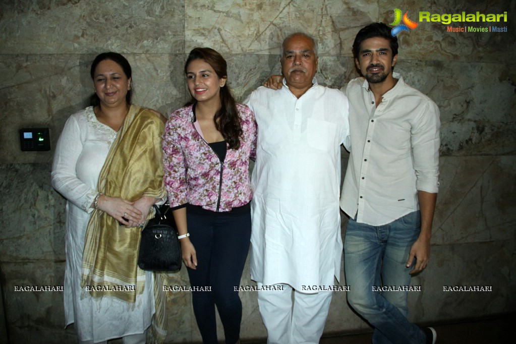 Bollywood Celebs at Hawaa Hawaai Special Screening, Mumbai