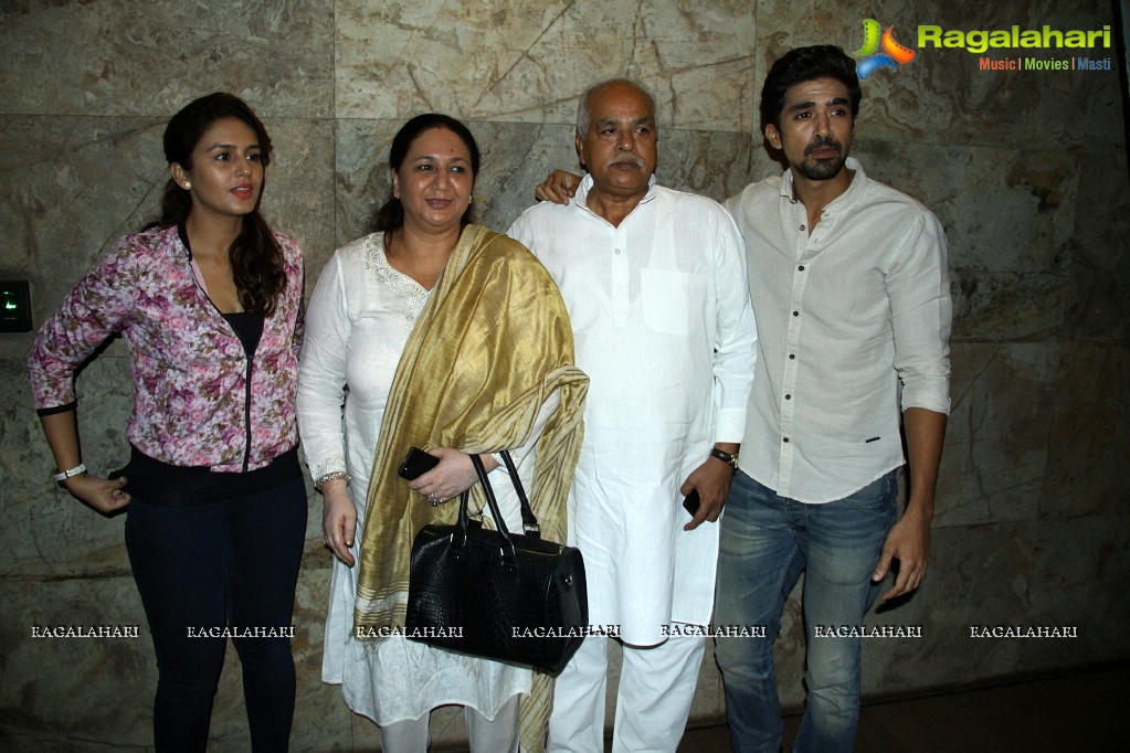 Bollywood Celebs at Hawaa Hawaai Special Screening, Mumbai