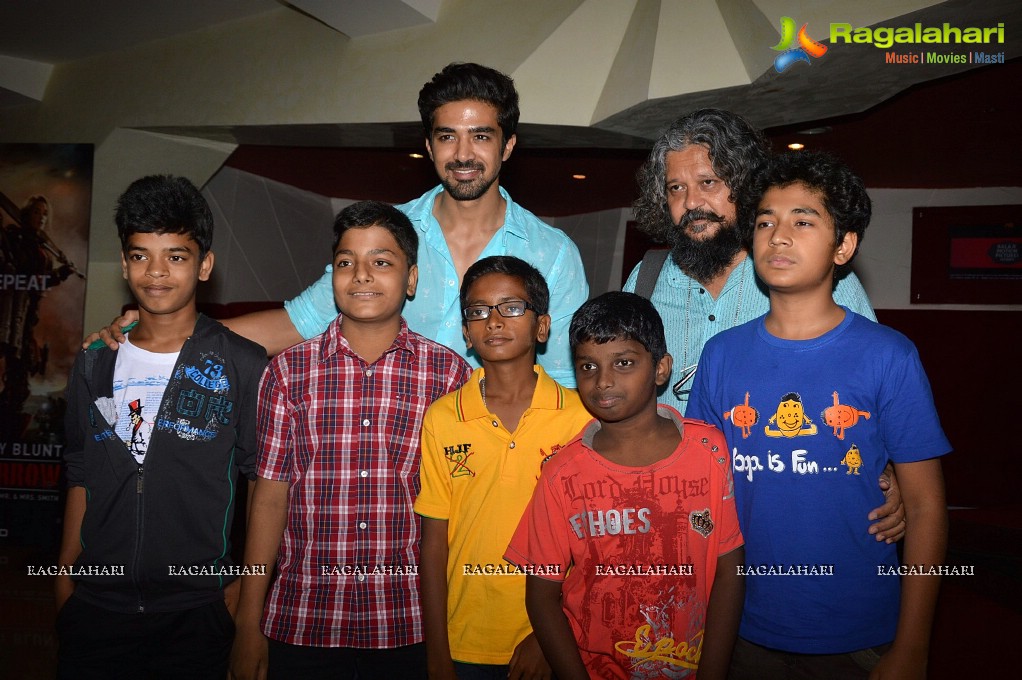 Hawaa Hawaai Stars interacts with fans at PVR Cinemas, Mumbai