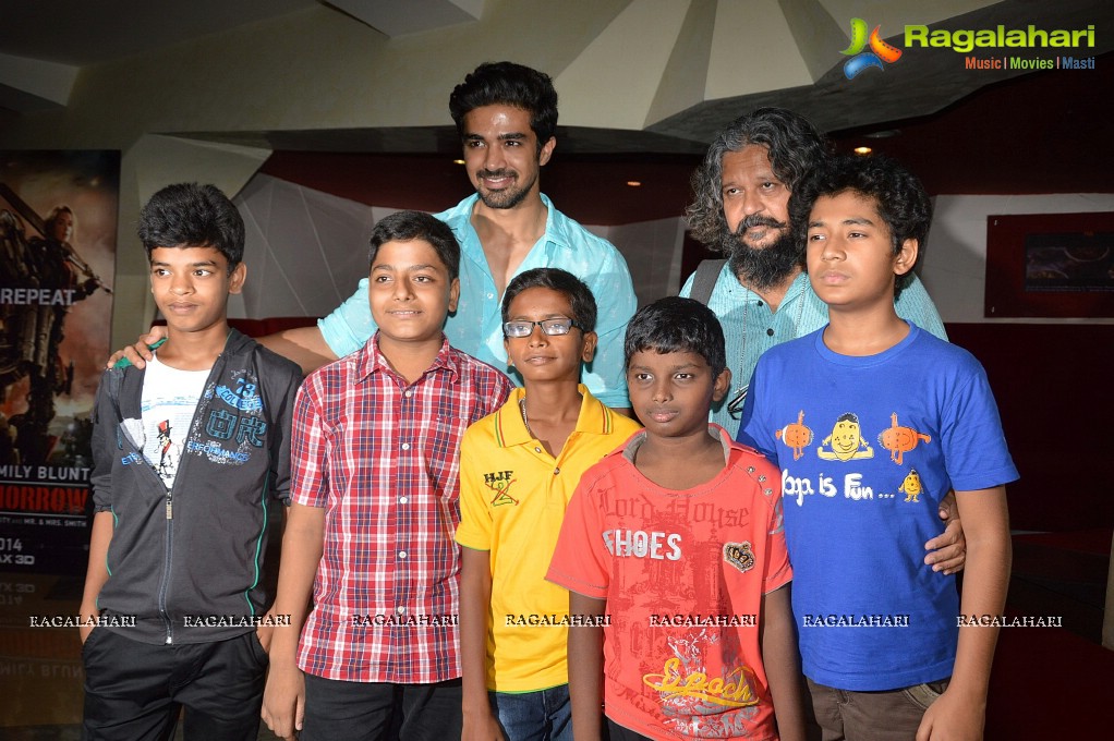 Hawaa Hawaai Stars interacts with fans at PVR Cinemas, Mumbai