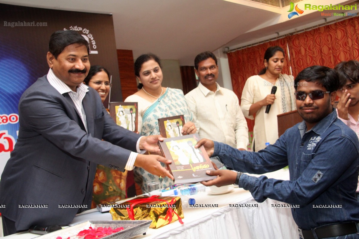 Amala launches 'Chigurantha Asha & Ashadeepam' Books at Hotel Moksha, Hyderabad