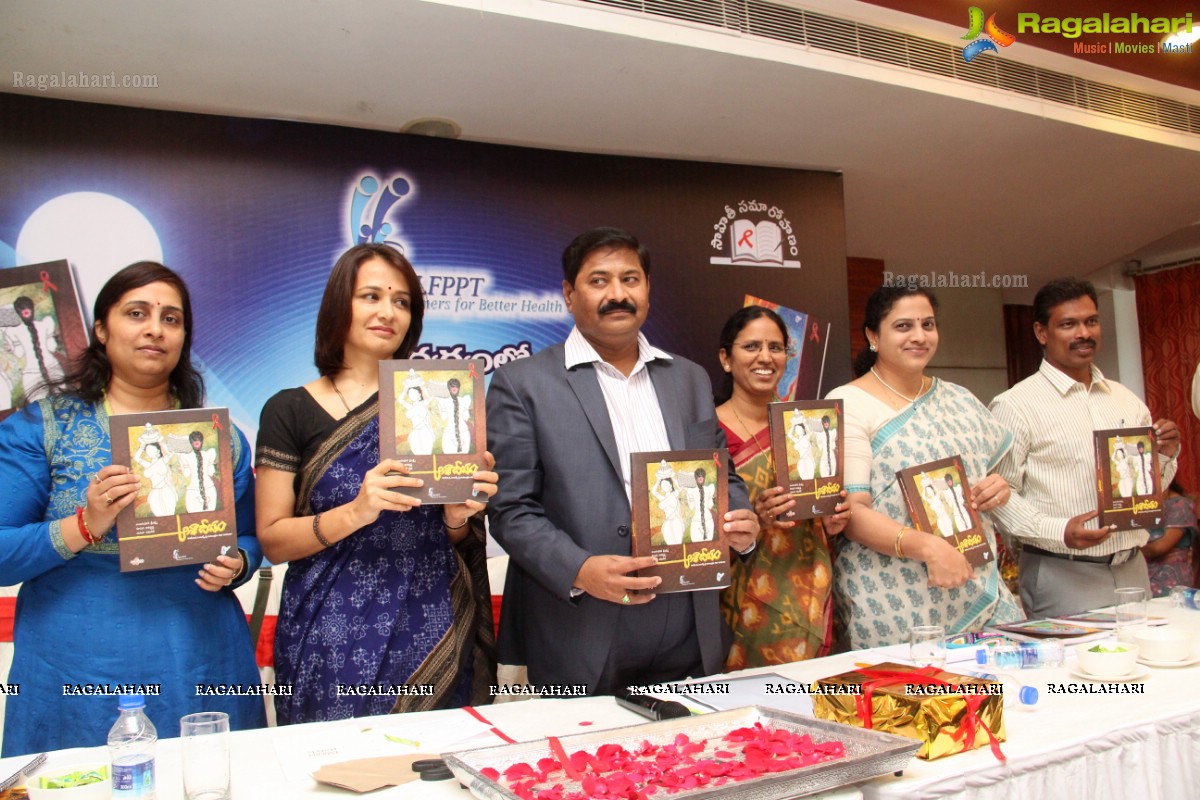 Amala launches 'Chigurantha Asha & Ashadeepam' Books at Hotel Moksha, Hyderabad