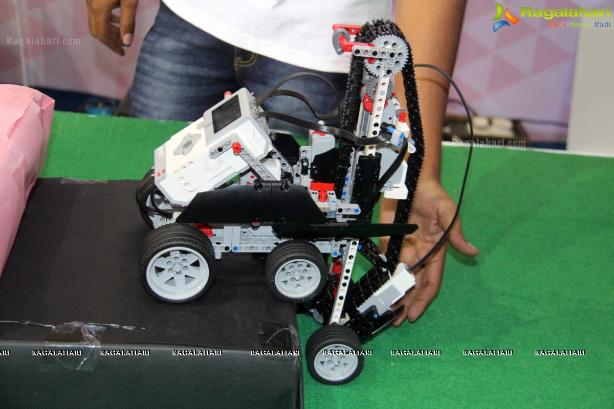 Hyderabad Kids' Fair 2014, HITEX, Hyderabad