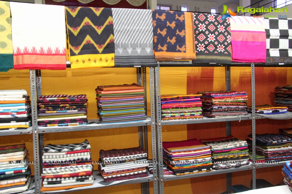 Pochampally Ikat Art Mela 2014 at Kalinga Cultural Hall, Hyderabad