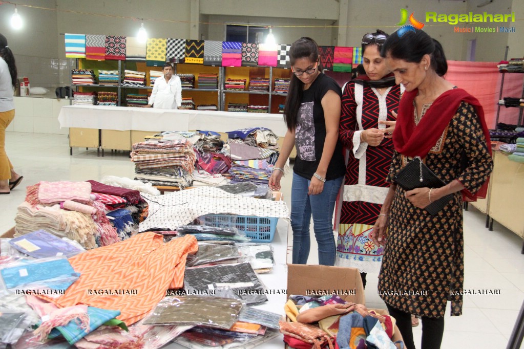 Pochampally Ikat Art Mela 2014 at Kalinga Cultural Hall, Hyderabad