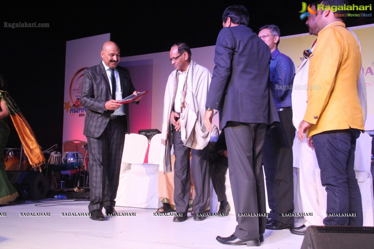 IIPPL Star Awards Night & Felicitation of Padmashri Awardees