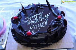 Koyal Chandak Birthday Party Photos