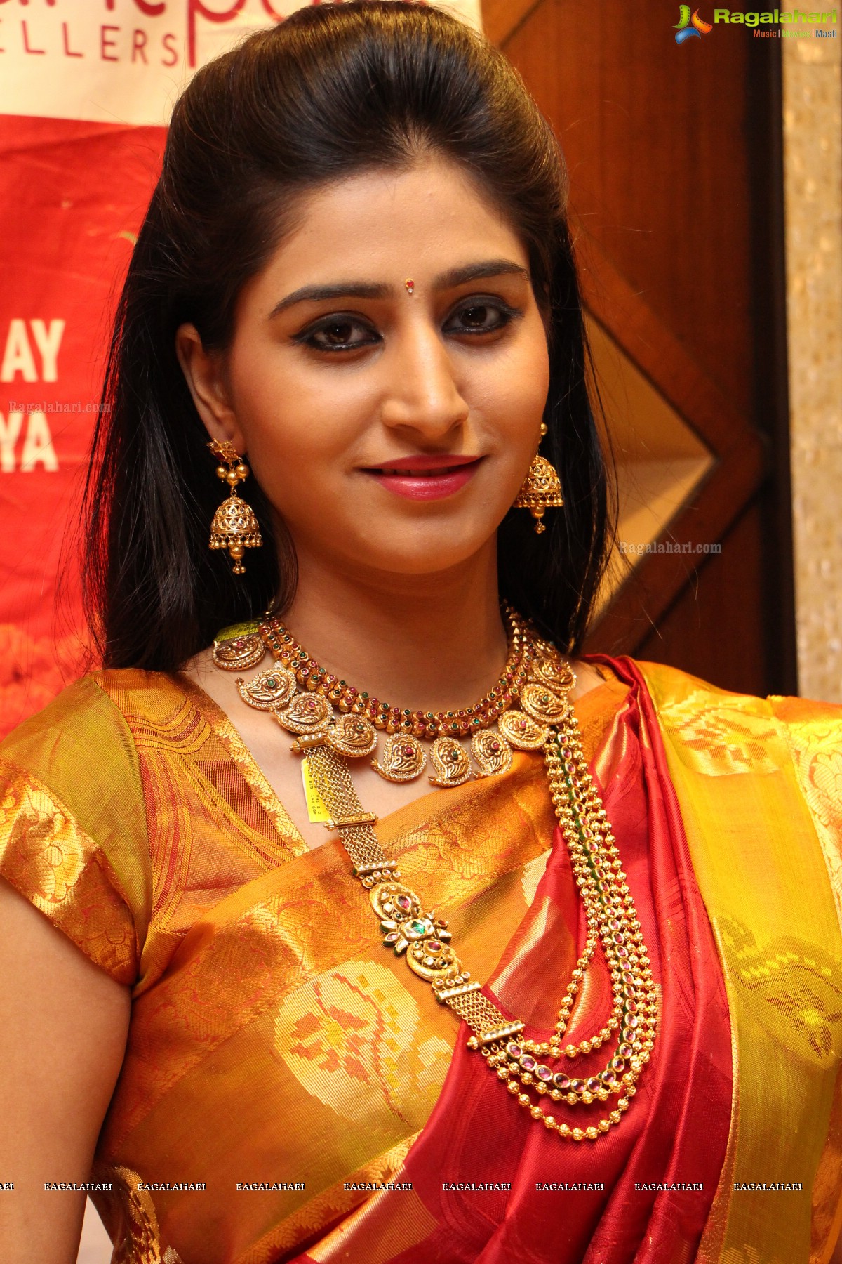 Akshaya Tritiya Collections 2014 at Manepally Jewellers, Hyderabad