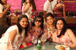 Round Table Party Taj Vivanta