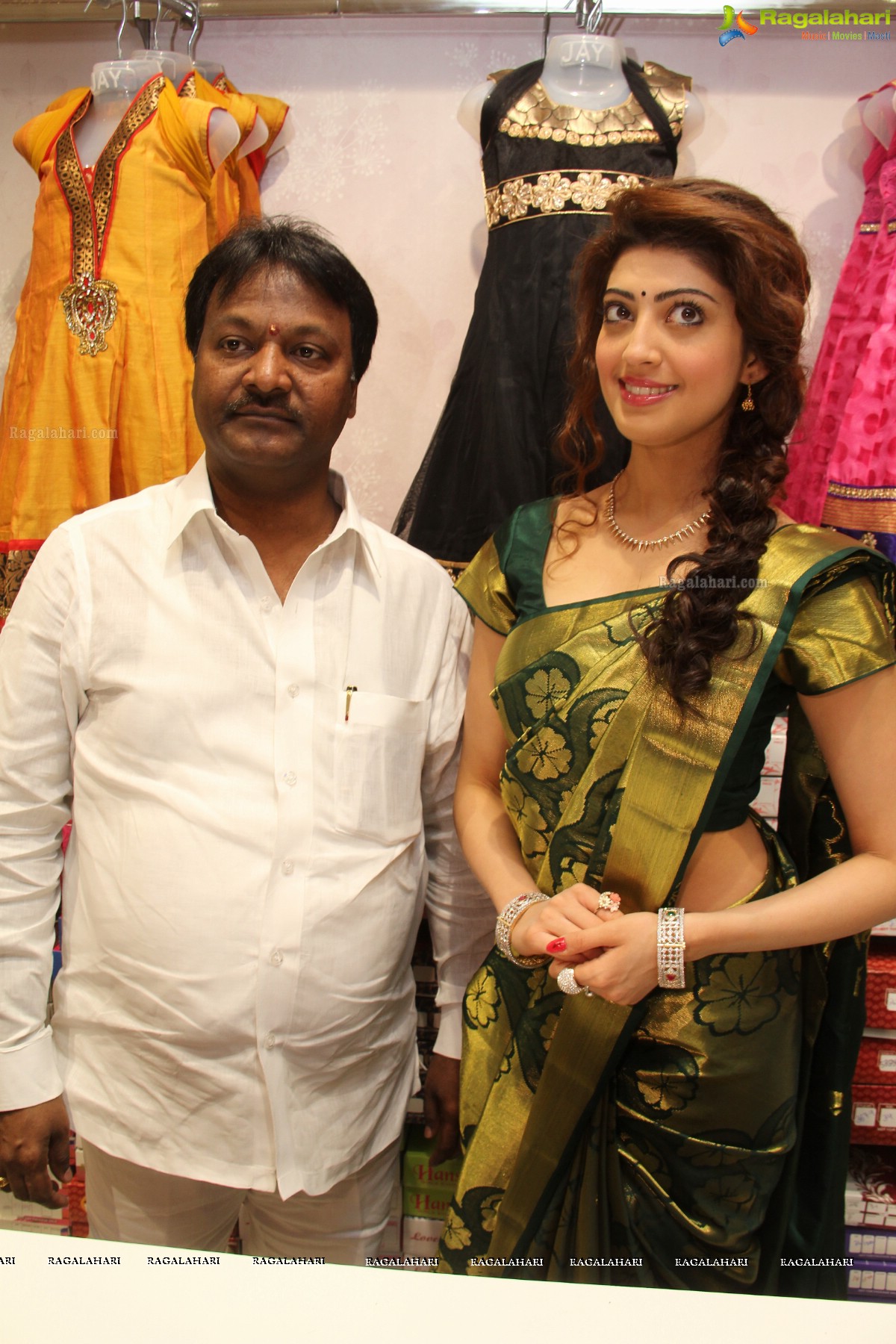 Pranitha launches RS Brothers at Mehdipatnam, Hyderabad