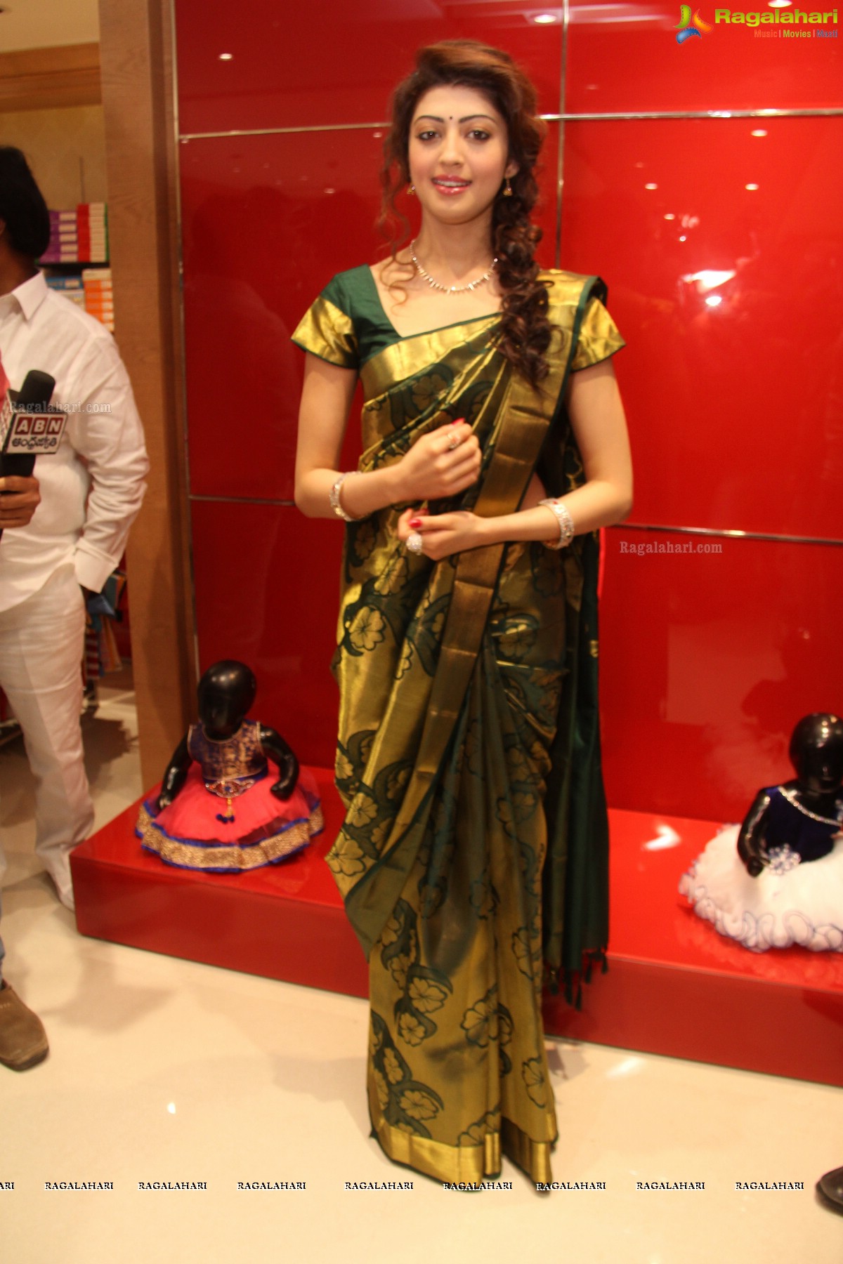 Pranitha launches RS Brothers at Mehdipatnam, Hyderabad