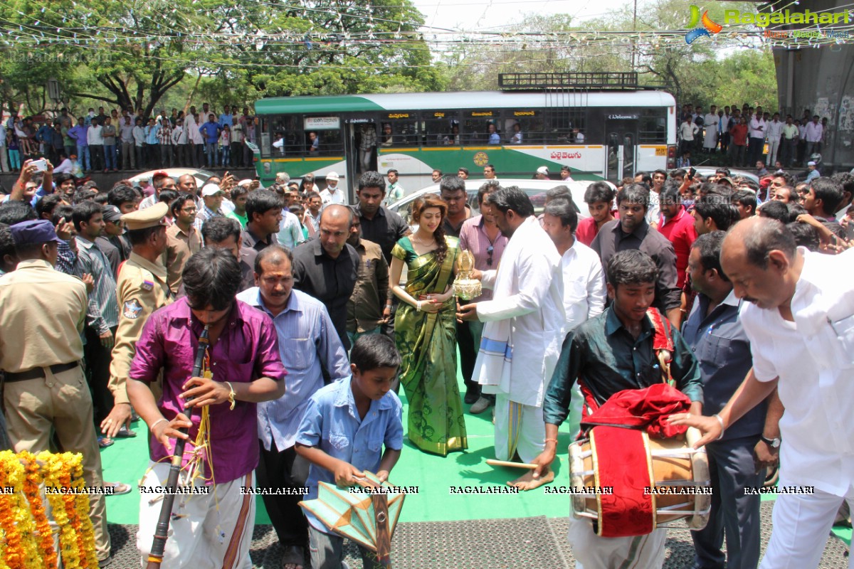 Pranitha launches RS Brothers at Mehdipatnam, Hyderabad