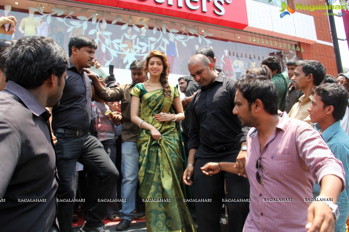 Pranitha launches RS Brothers at Mehdipatnam, Hyderabad